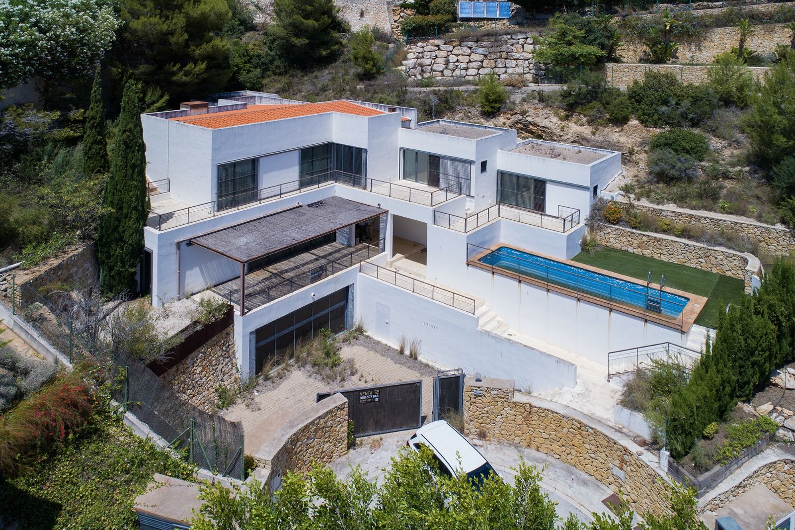 Villa de obra nueva de 5 dormitorios en Javea