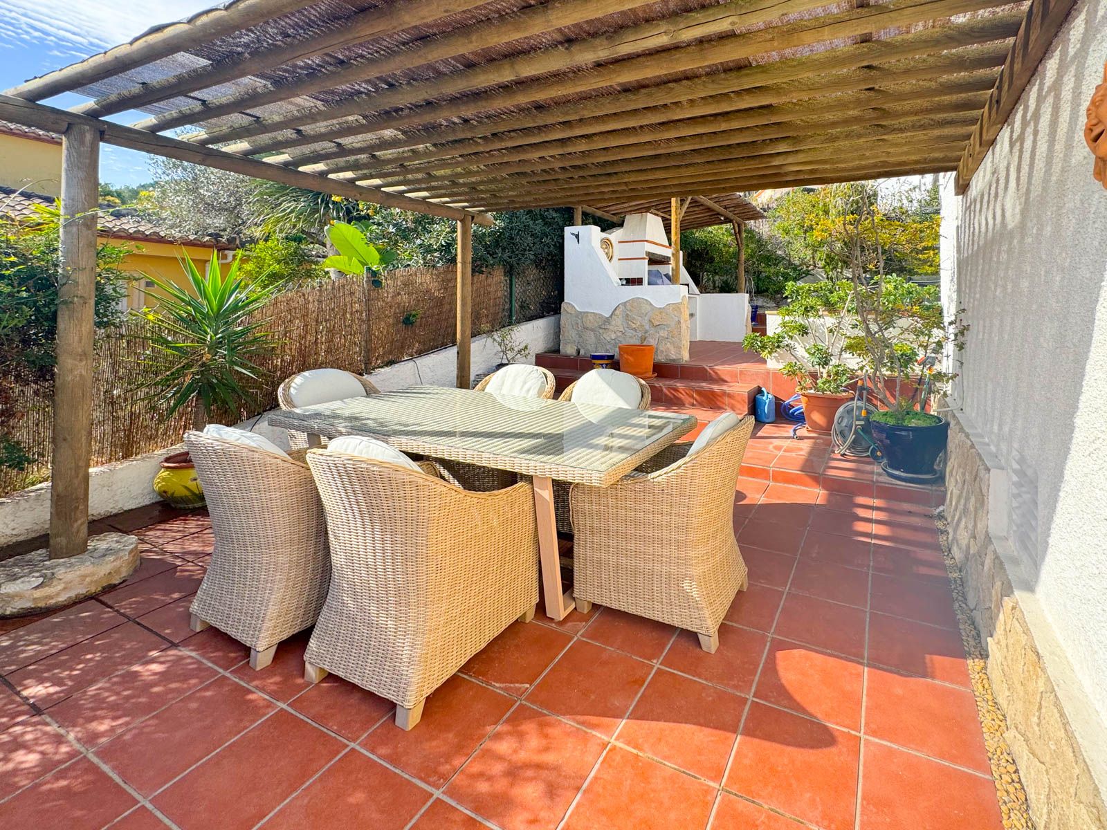 3 bedroom villa in a tranquil area close to the beach